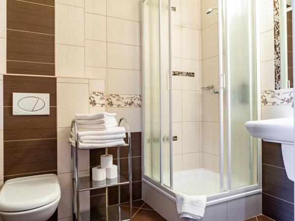 Pensjonat Maria 5 : photo 10 de la chambre chambre familiale