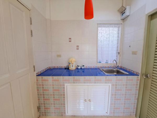 Prathana Garden Beach Resort : photo 5 de la chambre chambre lits jumeaux deluxe