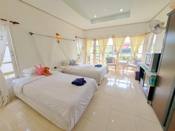 Prathana Garden Beach Resort : photo 4 de la chambre chambre lits jumeaux deluxe