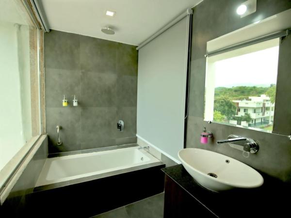 Dasmaya resort : photo 2 de la chambre chambre double deluxe avec baignoire