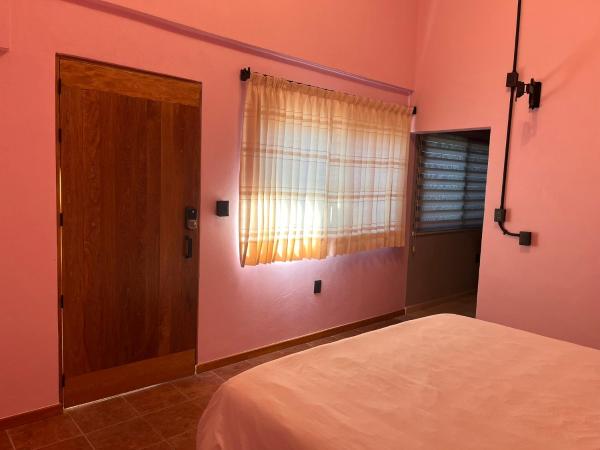 Suites Patio Antequera : photo 8 de la chambre chambre deluxe double ou lits jumeaux