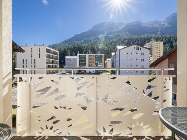 Hotel Sonne St. Moritz 3* Superior : photo 4 de la chambre chambre double standard - bâtiment principal