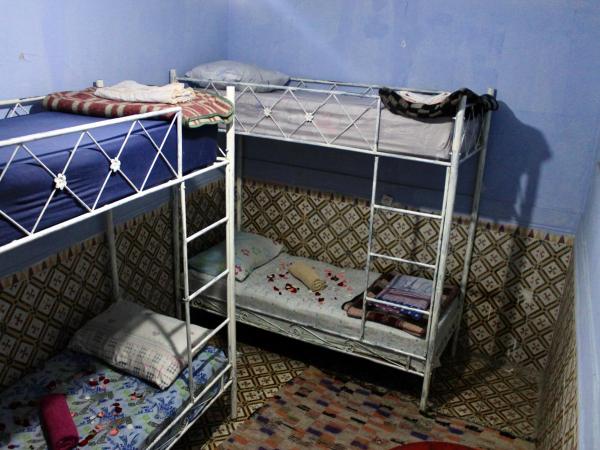 Hostel kif kif annex : photo 3 de la chambre lit dans dortoir mixte de 6 lits