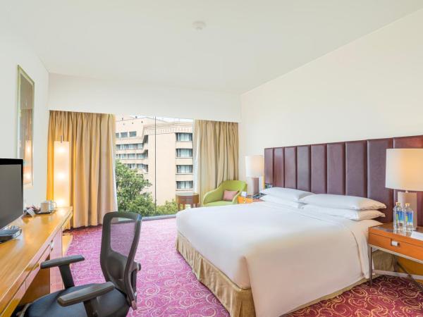 Courtyard by Marriott Hyderabad : photo 2 de la chambre superior room, king bed