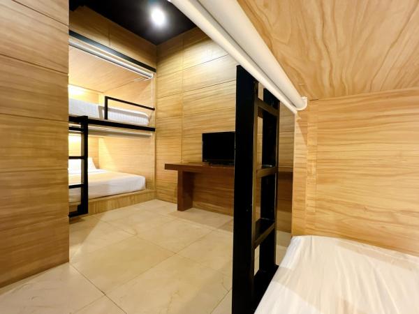The Bedrooms Hostel Pattaya : photo 9 de la chambre chambre familiale