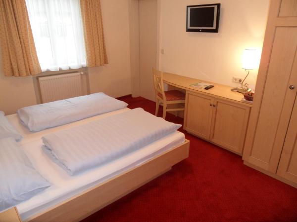 Pension Katrin : photo 1 de la chambre chambre double