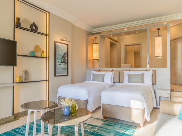 InterContinental Mauritius Resort Balaclava Fort, an IHG Hotel : photo 3 de la chambre chambre deluxe lits jumeaux - vue sur océan