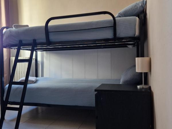 Metropolitan Atocha : photo 2 de la chambre chambre lits jumeaux avec salle de bains privative