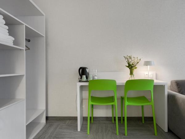 Płonia Resort : photo 5 de la chambre suite supérieure lit king-size