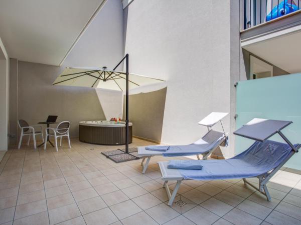 Rimini Suite Hotel : photo 7 de la chambre chambre double de luxe 