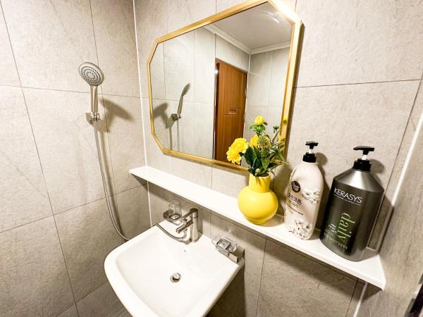 8 Hotel : photo 7 de la chambre chambre supérieure lit queen-size