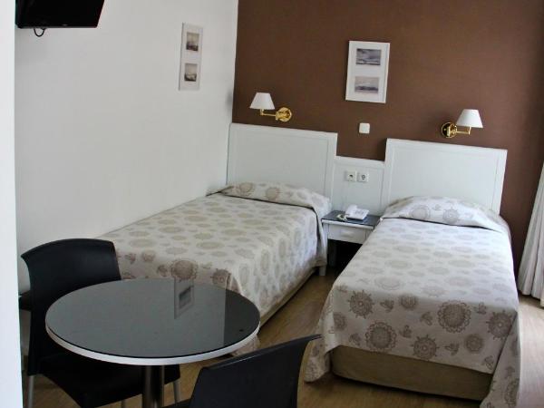 Elina Hotel Apartments : photo 3 de la chambre studio Économique (2 adultes)