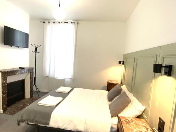 VILLA VLAS - Chambre d'Hôte - Limoges : photo 3 de la chambre chambre double avec salle de bains privative