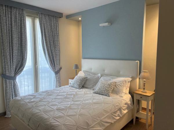 Relais Dei Mandorli : photo 1 de la chambre chambre triple avec salle de bains privative