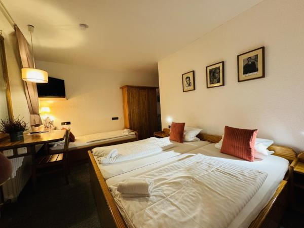 Hotel Nest : photo 1 de la chambre chambre triple classique