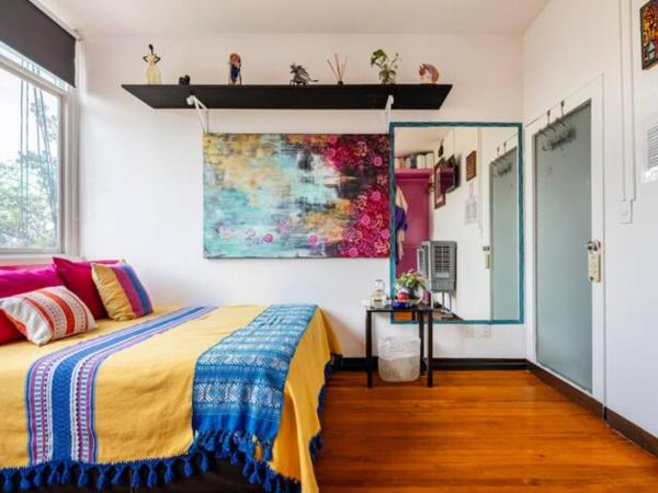 ITZAE Polanquito CDMX Lincoln Park dog friendly : photo 10 de la chambre chambre quadruple avec salle de bains commune