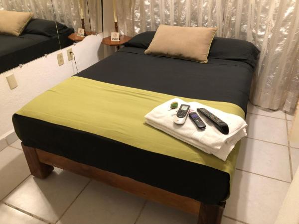 Posada Casa Adriana : photo 2 de la chambre chambre simple avec salle de bains extérieure privative