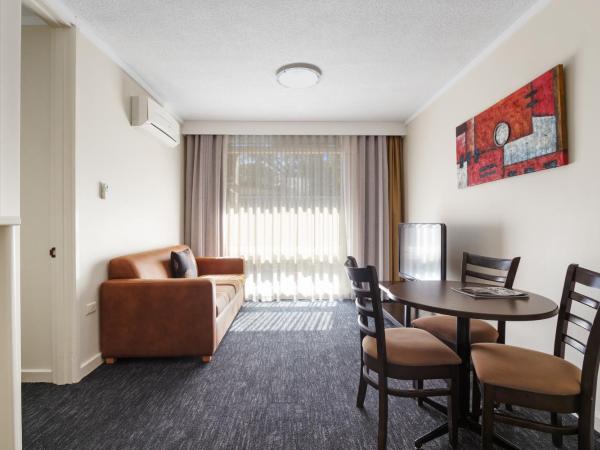 Econo Lodge North Adelaide : photo 3 de la chambre hébergement familial 2 chambres