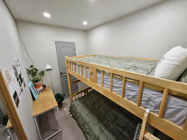 Seoul Stay : photo 2 de la chambre chambre lits jumeaux avec salle de bains privative