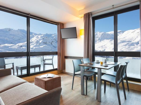 SOWELL RESIDENCES Pierre Blanche : photo 1 de la chambre appartement 1 chambre (4 adultes)