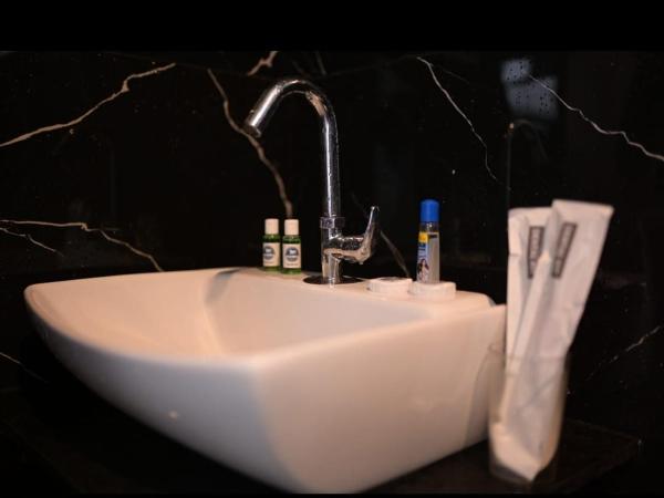 Hotel Kapila Inn Ranjangaon : photo 3 de la chambre chambre deluxe