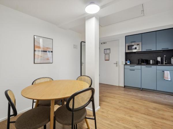 limehome Dresden Antonstraße : photo 5 de la chambre one-bedroom attic suite