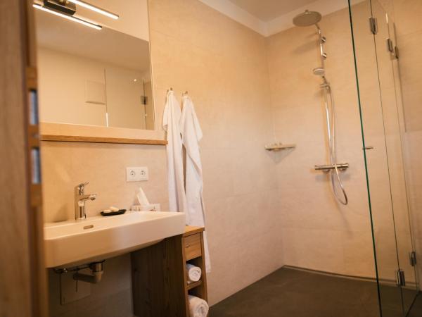 Edenhauserhof : photo 7 de la chambre chambre double - accessible aux personnes à mobilité réduite