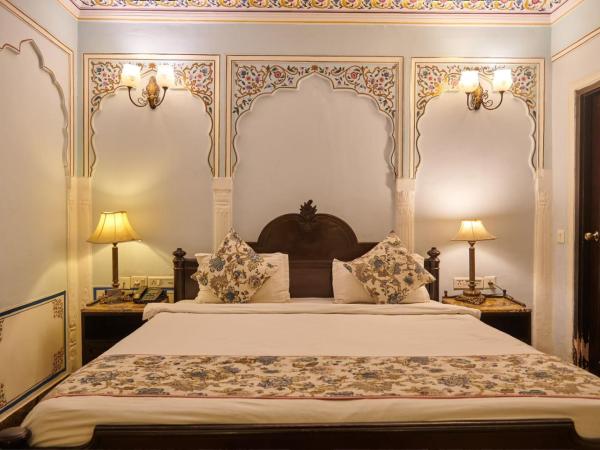 WelcomHeritage Traditional Haveli : photo 5 de la chambre chambre double deluxe