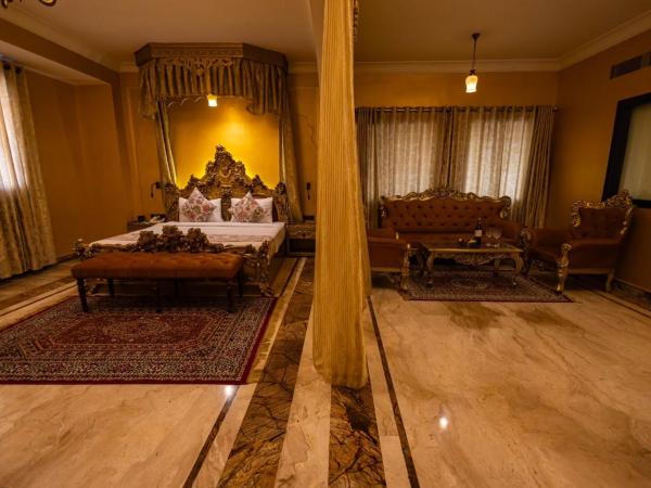 WelcomHeritage Traditional Haveli : photo 6 de la chambre suite