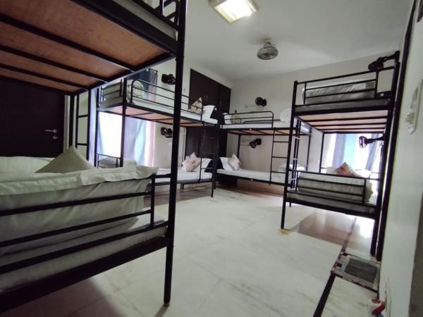 A Sleepy Fox Hostel : photo 4 de la chambre lit dans dortoir mixte de 8 lits 