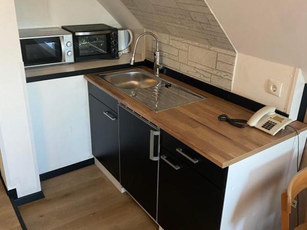 Pension - Alt - Strassgang : photo 1 de la chambre chambre double