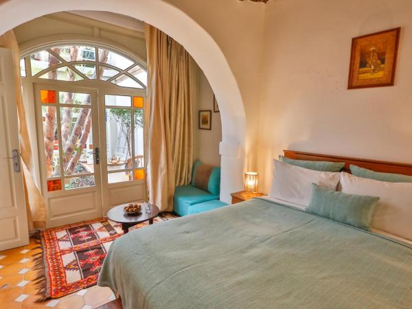 Chems Bleu : photo 6 de la chambre chambre double - vue sur jardin