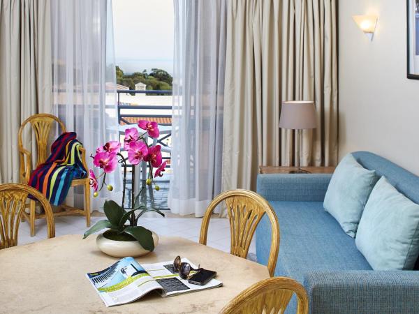 Luna Clube Oceano : photo 3 de la chambre appartement 1 chambre (2 adultes + 2 enfants jusqu'à 12 ans)