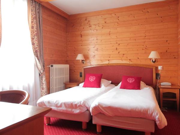 Hôtel Champs Fleuris Morzine : photo 8 de la chambre chambre double ou lits jumeaux standard