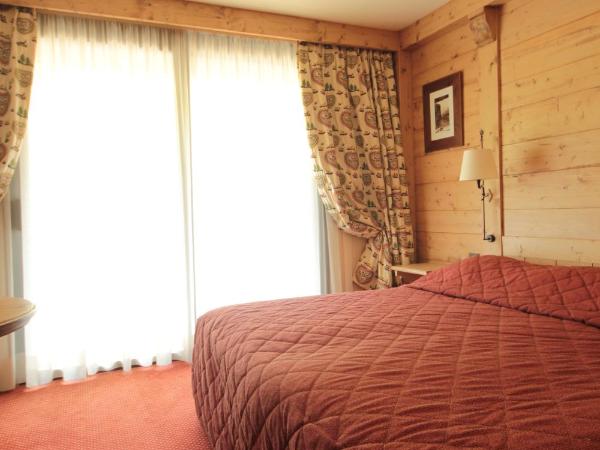 Hôtel Champs Fleuris Morzine : photo 3 de la chambre chambre double ou lits jumeaux supérieure