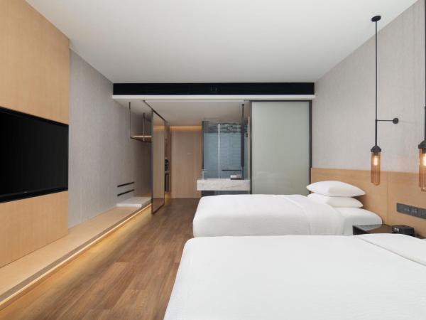 Fairfield by Marriott Shanghai Lingang Special Area : photo 1 de la chambre chambre double standard avec 2 lits doubles - vue sur ville