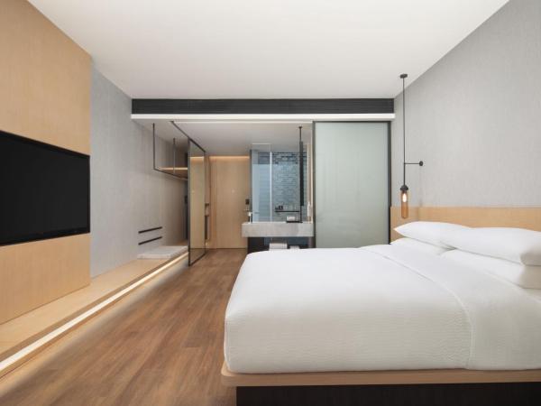Fairfield by Marriott Shanghai Lingang Special Area : photo 2 de la chambre chambre king standard avec vue sur ville