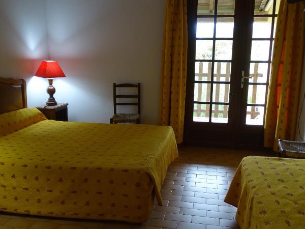 Auberge de la Fadaise : photo 5 de la chambre chambre triple - vue sur jardin