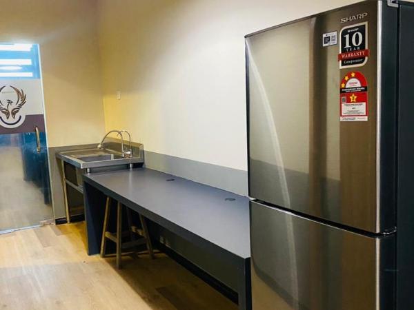 H2 Premium Backpackers : photo 3 de la chambre dortoir pour femmes de 6 lits