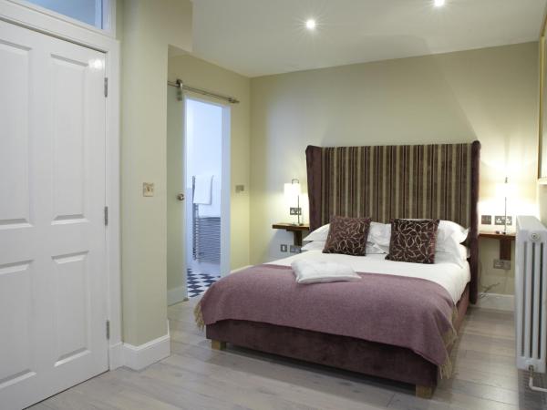 24 Royal Terrace : photo 6 de la chambre studio apartment with lower ground floor access. limited views.