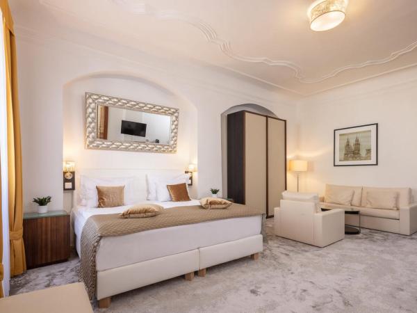 Bellevue Hotel Český Krumlov : photo 1 de la chambre suite exécutive