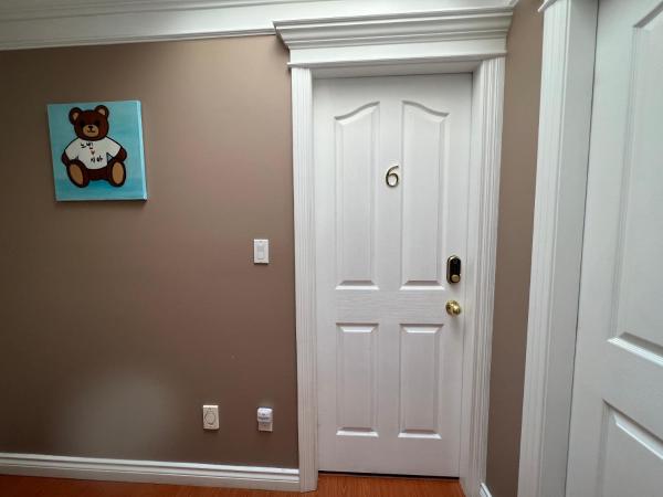 Comfortable Utopia B&B : photo 10 de la chambre chambre double avec salle de bains commune