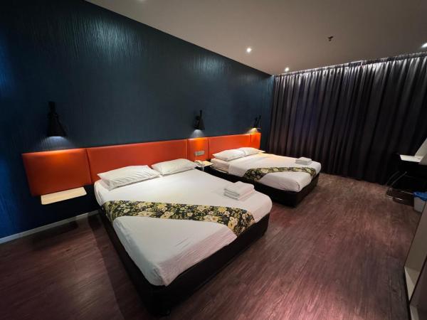 Win Win Boutique Hotel PD : photo 3 de la chambre family room window