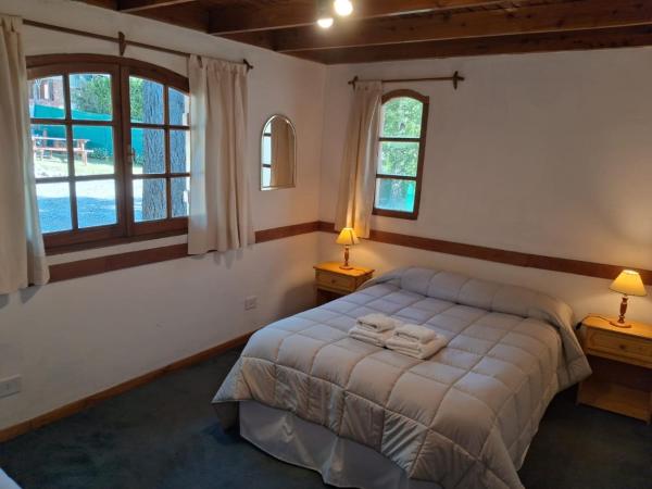 LA PONDEROSA Apart Hotel : photo 3 de la chambre appartement - vue sur lac