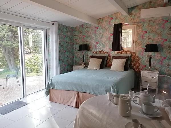 Chambre Bed and Breakfast dans villa : photo 1 de la chambre chambre double - vue sur mer