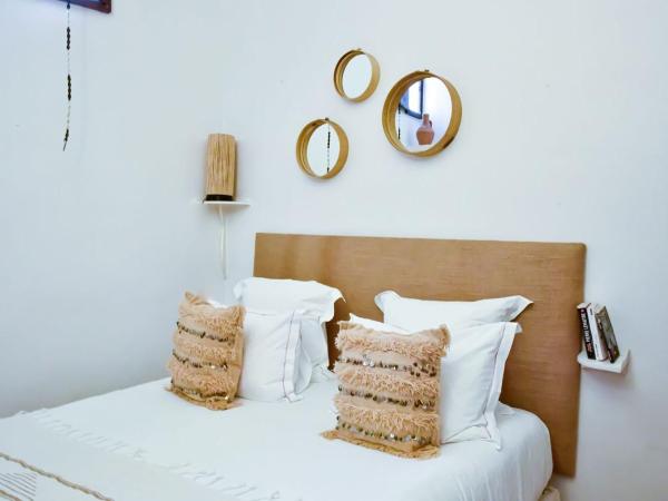 Riad Lyon-Mogador : photo 9 de la chambre chambre double standard