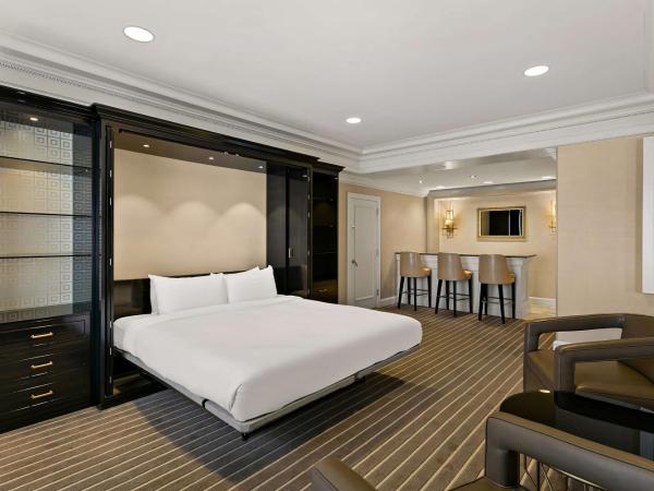 The Royal Sonesta Harbor Court Baltimore : photo 1 de la chambre chambre double ou lits jumeaux avec vue