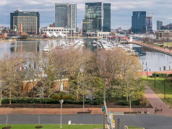 The Royal Sonesta Harbor Court Baltimore : photo 4 de la chambre chambre avec 2 lits queen-size - vue sur le port