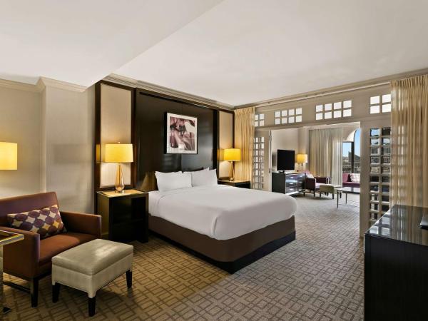 The Royal Sonesta Harbor Court Baltimore : photo 1 de la chambre suite d'angle premium avec 1 chambre lit king-size - vue sur port