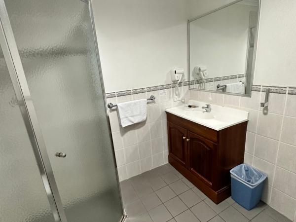 Jacksons Motor Inn : photo 6 de la chambre chambre familiale deluxe